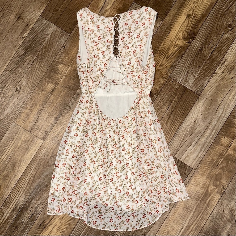 Miss Me Cream Floral Mini Dress with Lace-Up Back - Picture 11 of 16